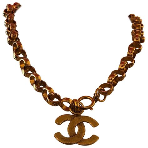 vintage chanel necklace gold|Vintage Chanel .